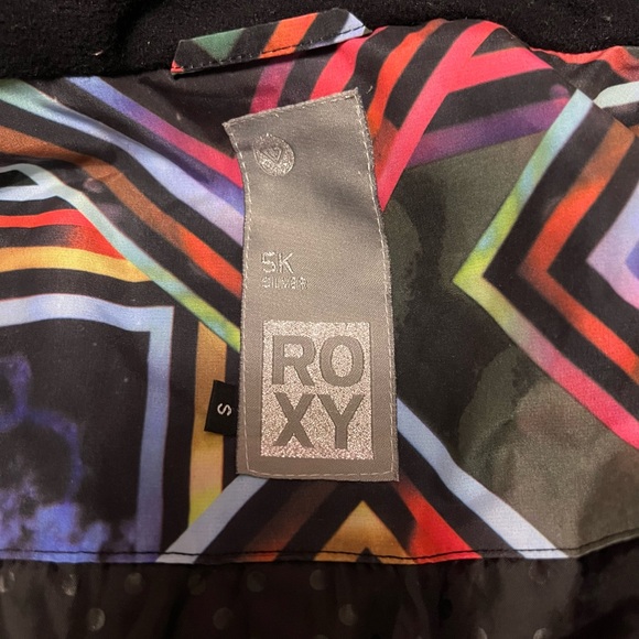 Roxy Multicolor Geometric Jacket - Picture 5 of 9